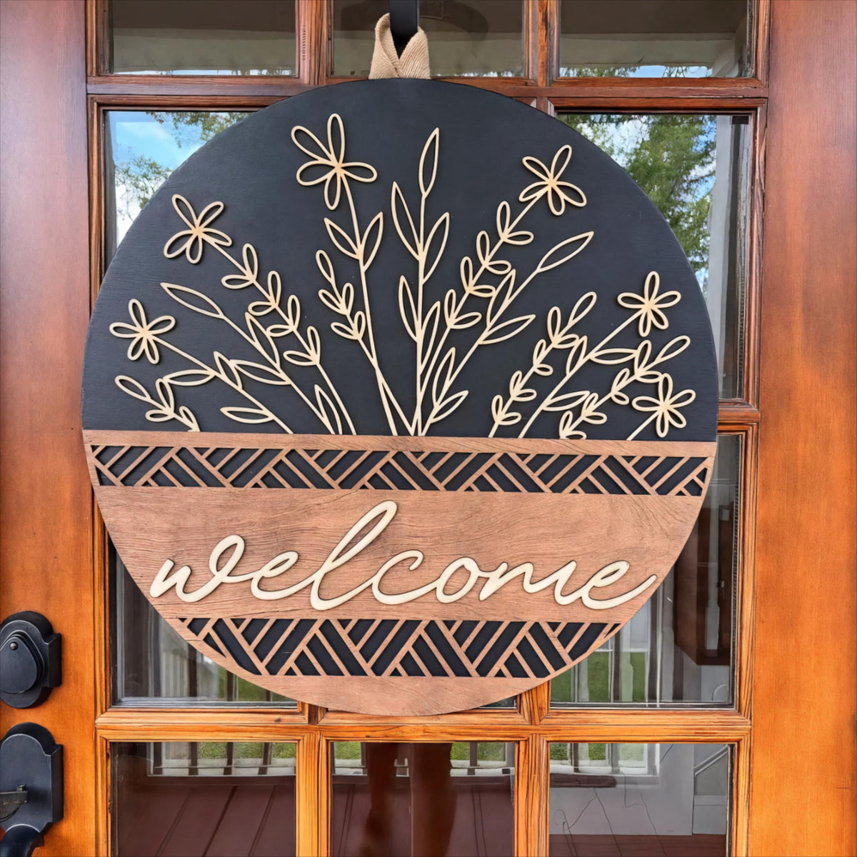 Miwcff 3D Welcome Sign for front door with a 12-inch display, enhances curb appeal.