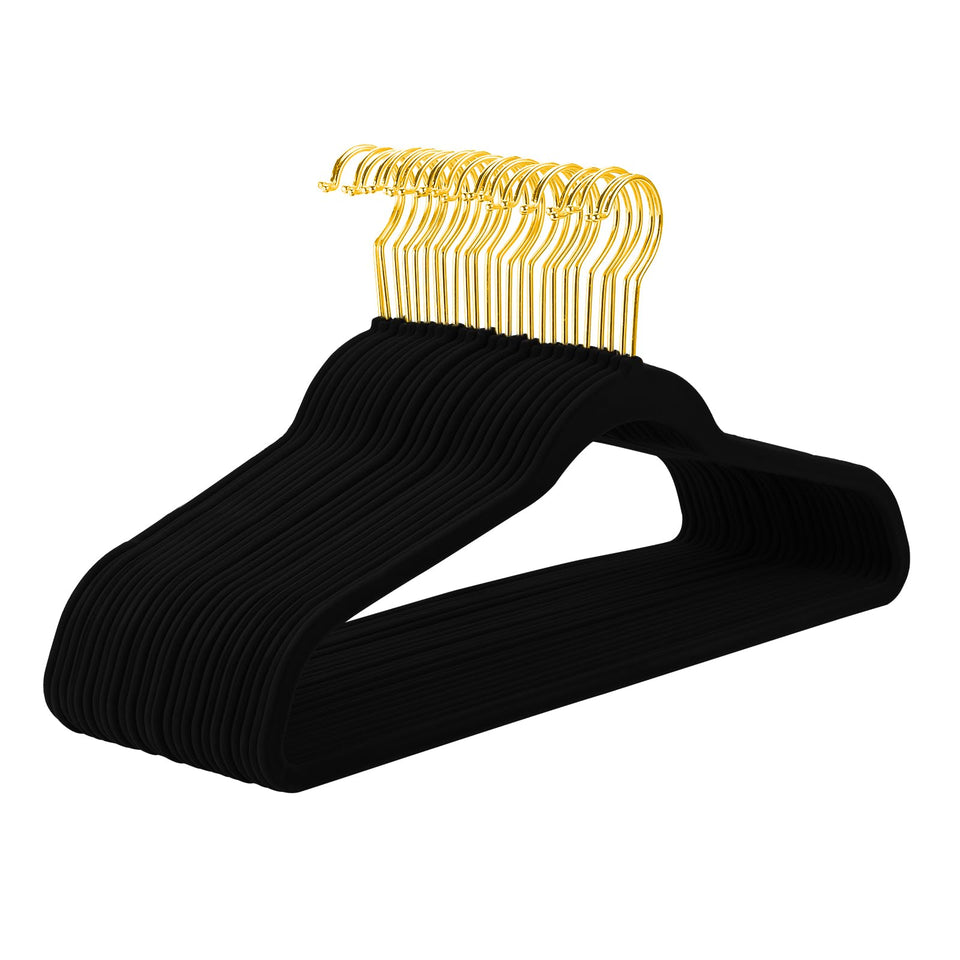 MIZGI velvet hangers with gold hooks holding a coat, wrinkle-free fit and premium look
