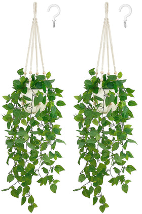 Mkono fake hanging plant in pot adds vibrant greenery to any room.