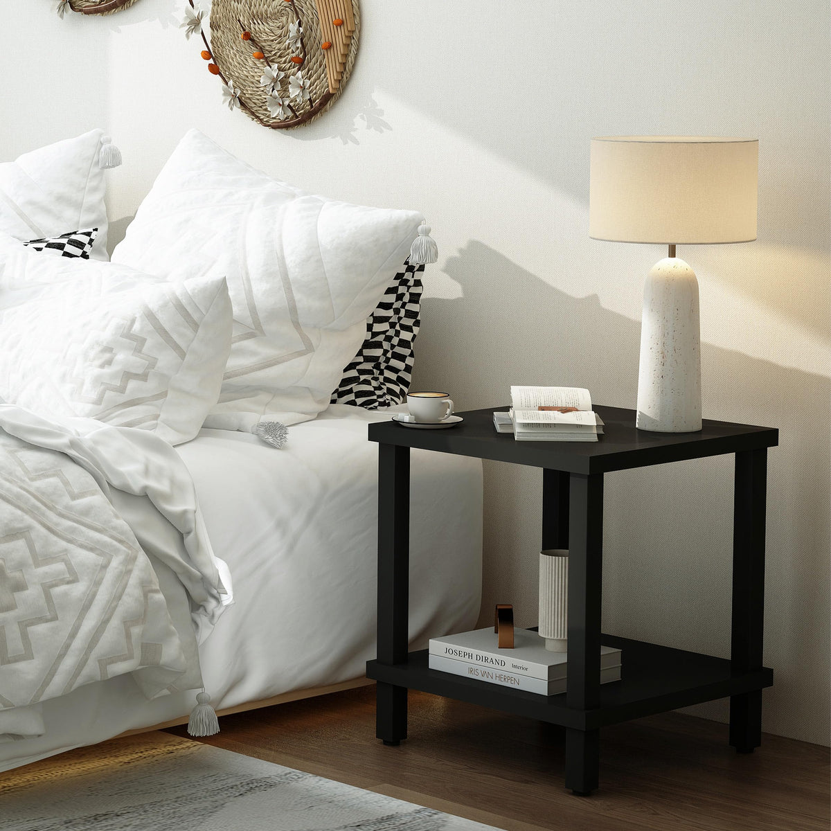 MMEOLUOOK end table assembly steps illustrate quick, tool-free setup