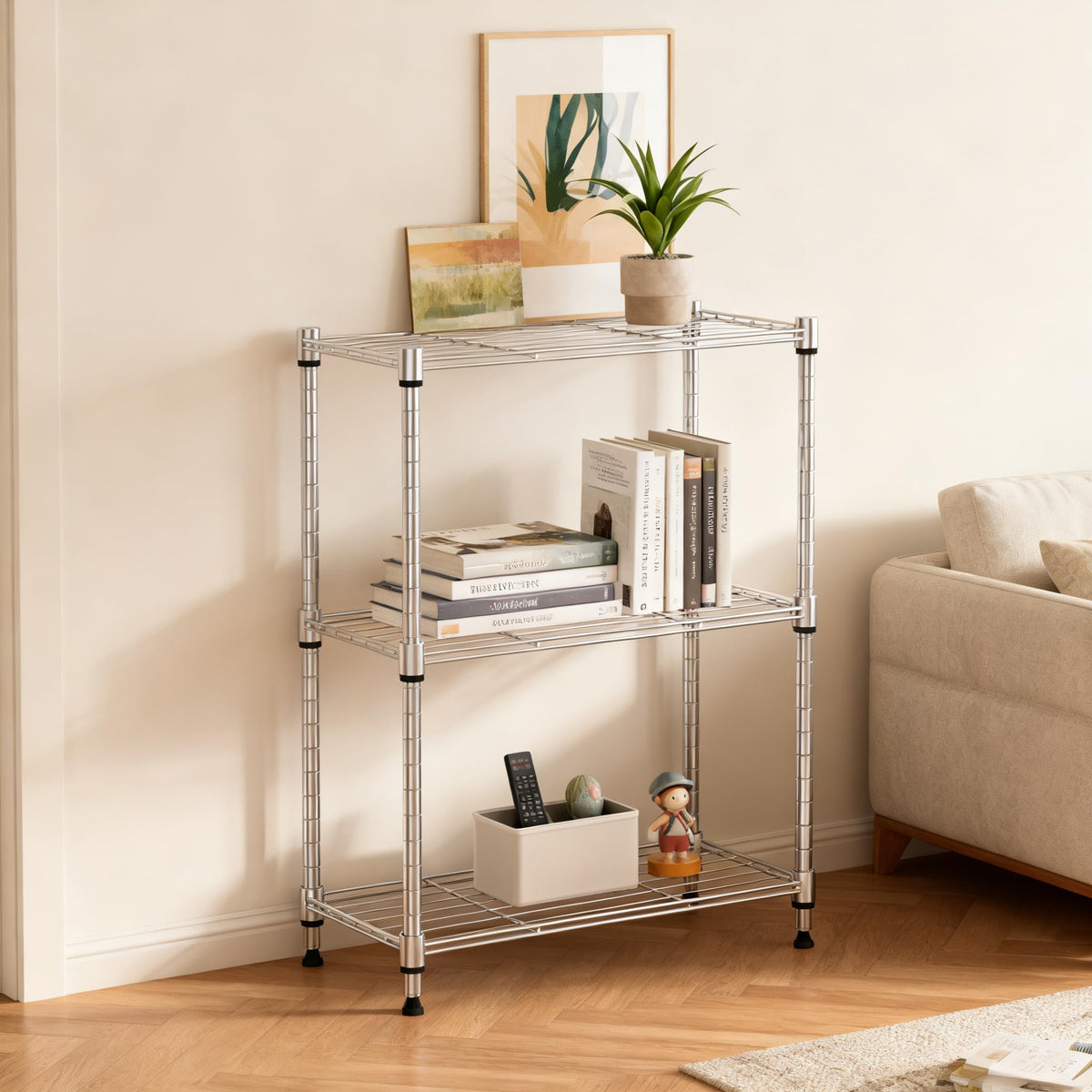 M MZG 450-lb shelving with adjustable shelves enables flexible storage arrangements.