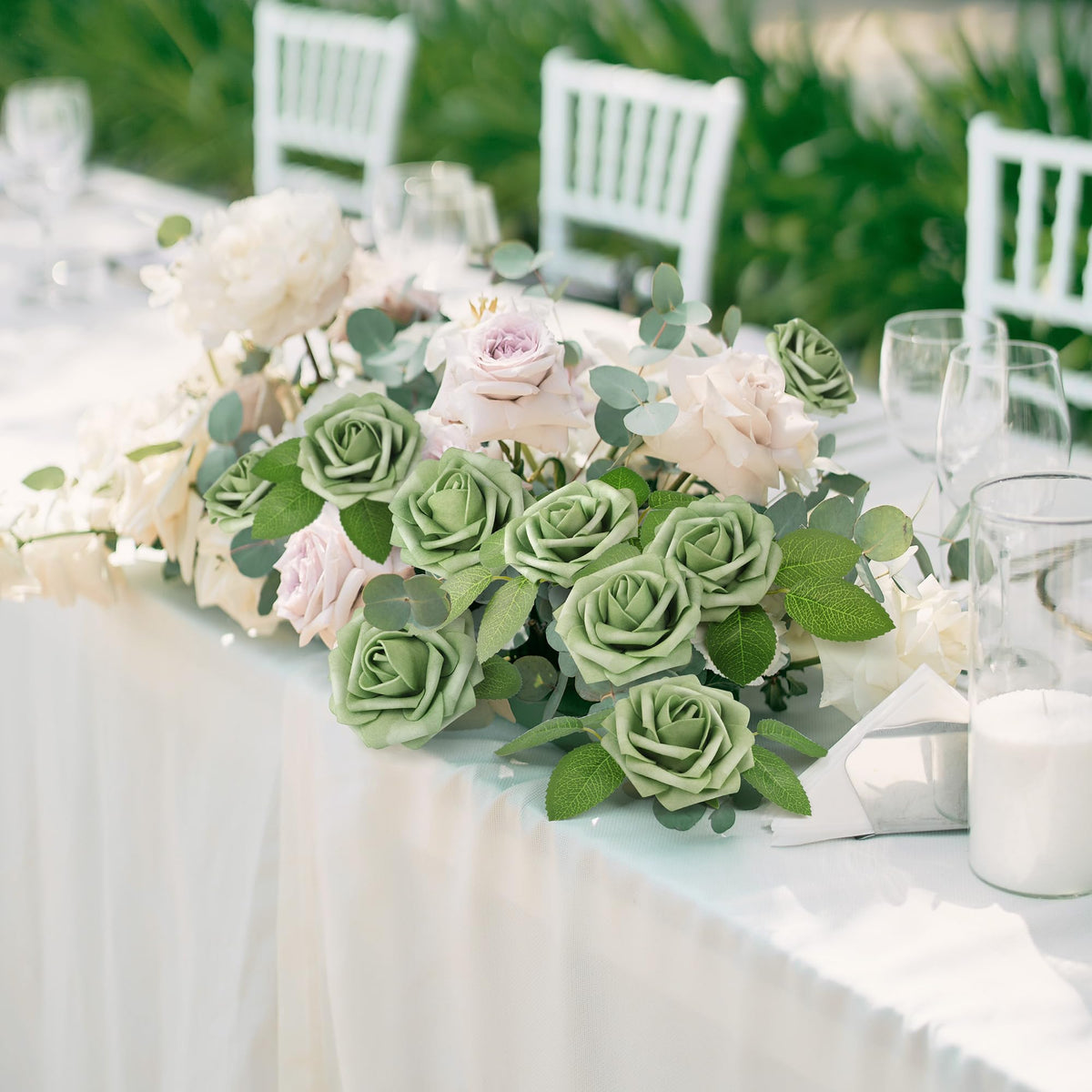 Mocoosy leaf-free rose detail emphasizes customization for personal stems.
