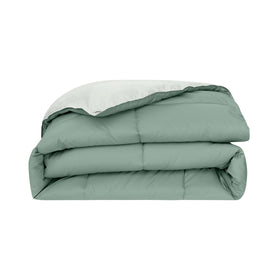All-season insulation features ideal for varying climates