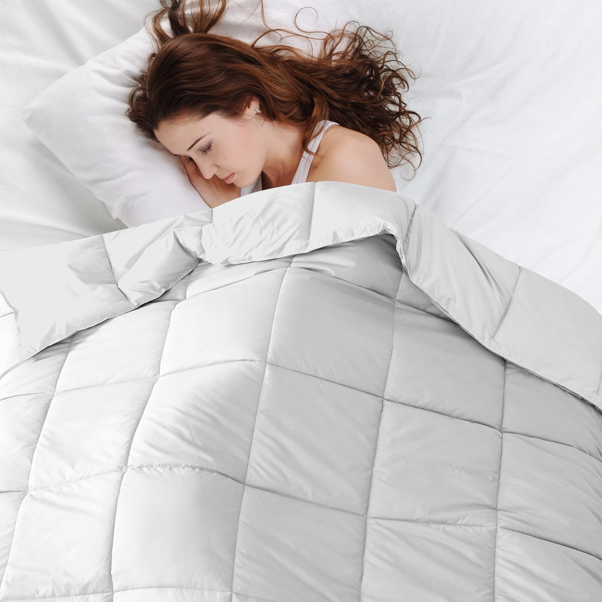Modern Threads care-friendly polyester construction with easy maintenance and lasting fluff
