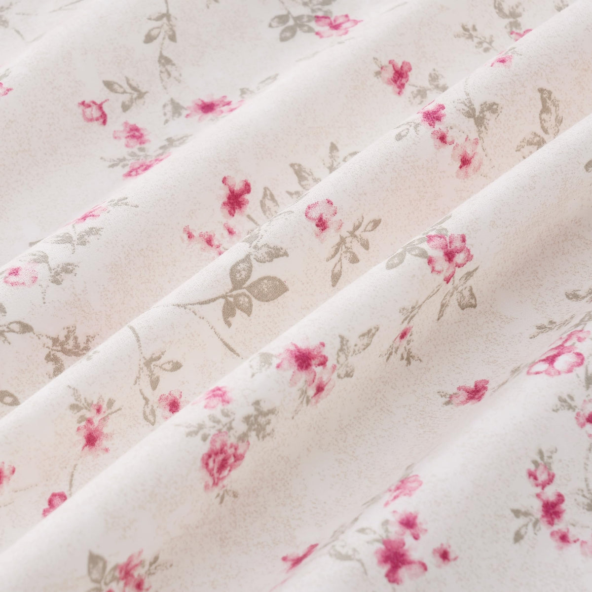 Modern Threads king fitted sheet 78x80 inches hugs mattresses up to 16 inches.