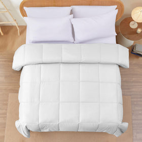 Modern Threads packaging and storage concept for the comforter
