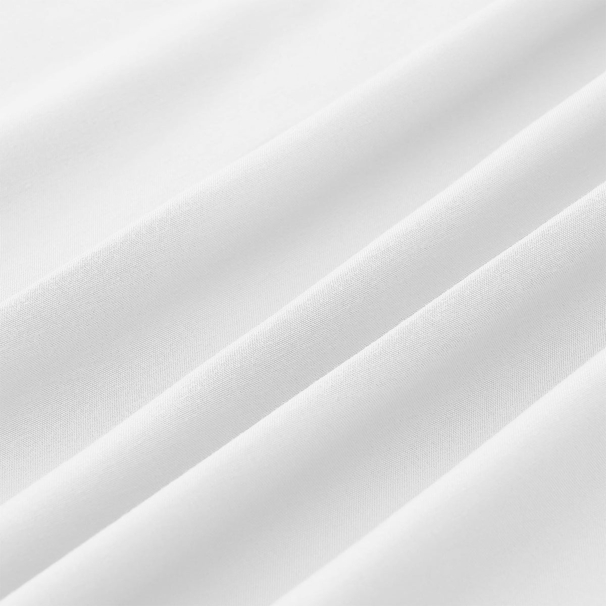 Modern Threads queen pillowcase 20x30 provides soft, breathable microfiber comfort.