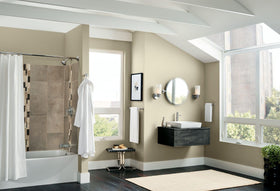 Moen curved rod fits 4.5 to 6-foot tub surrounds for versatile sizing