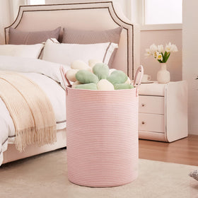 MOJOSCEND wide-open top facilitates quick drop-off of laundry.