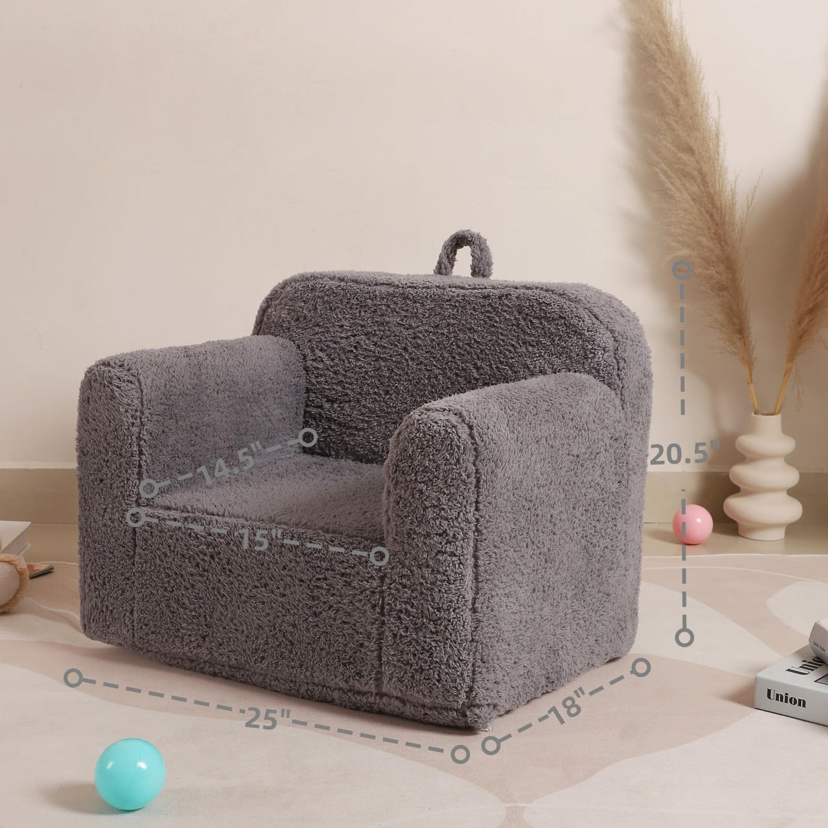 MOMCAYWEX kids sherpa chair side view highlighting compact size