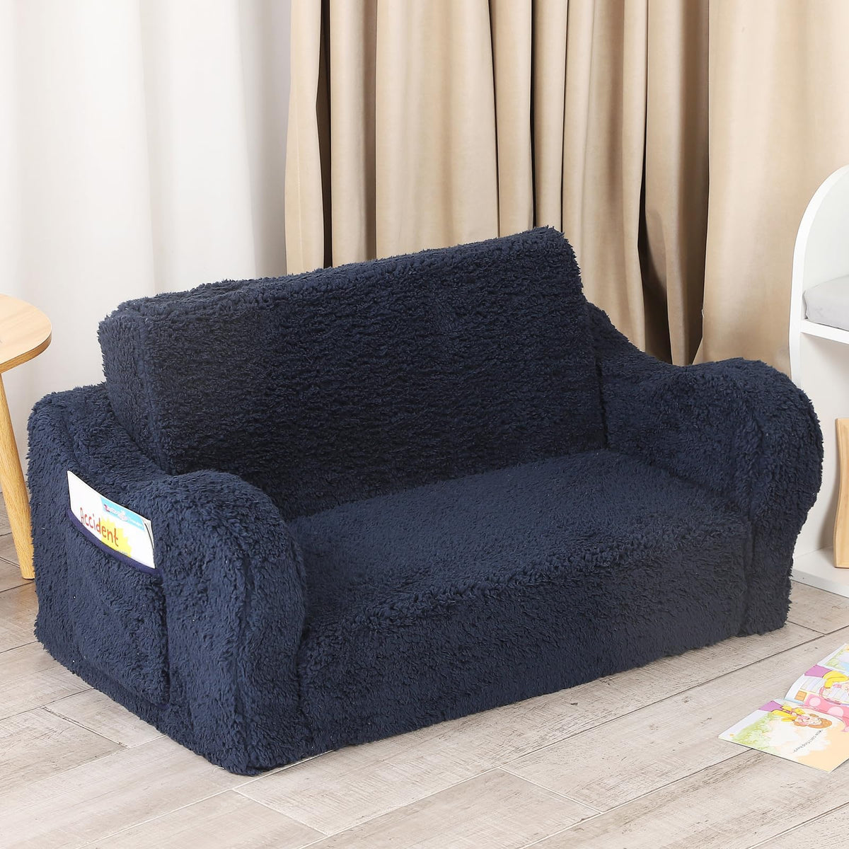 MOMCAYWEX Kids Sofa 2-in-1 setup great for lounging or camping