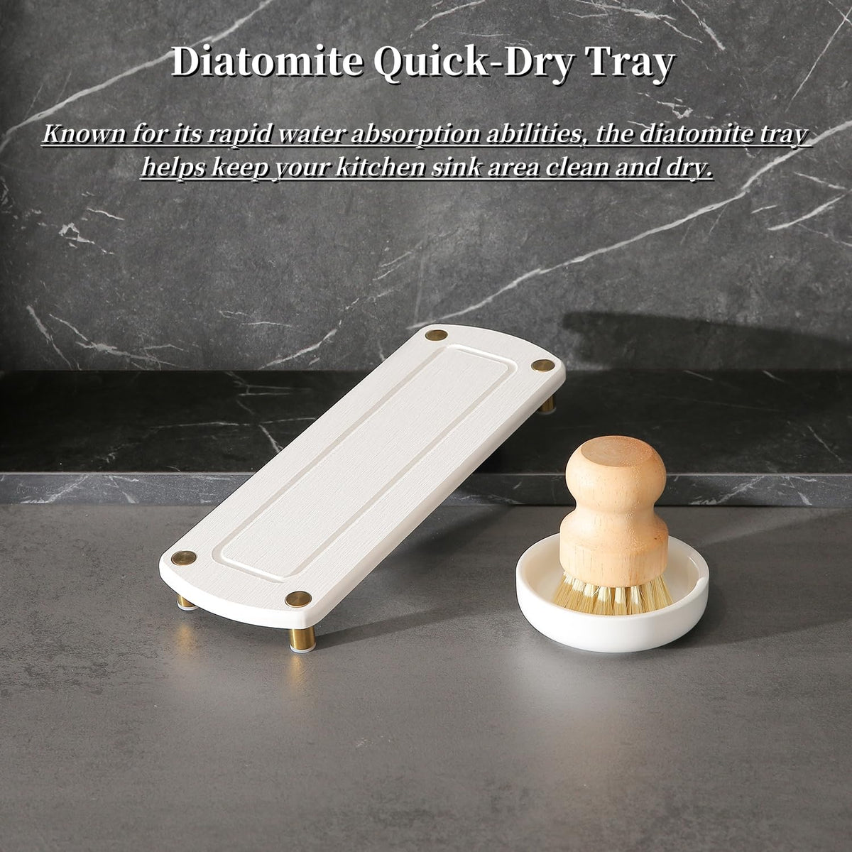 MOMEEMO Gold brush holder keeps brushes neatly organized on the tray.