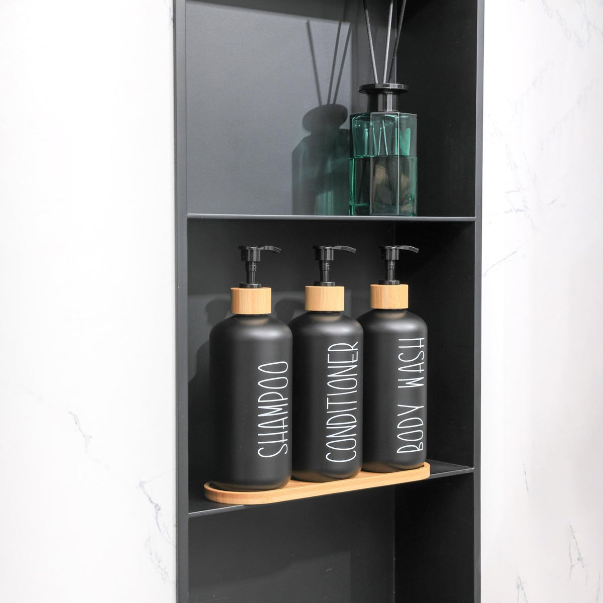 MOMEEMO gift-ready packaging accentuates stylish bathroom decor