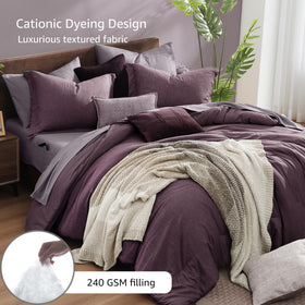 Monbix Italian Plum King fitted sheet ensures snug fit and wrinkle-free nights.
