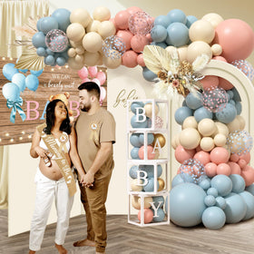 Monnberry bow foil balloon adds a festive finishing touch to the arch.