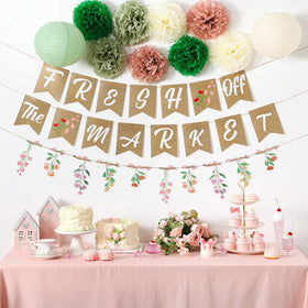 Mooliwe decor collection helps create a cohesive bridal party backdrop.