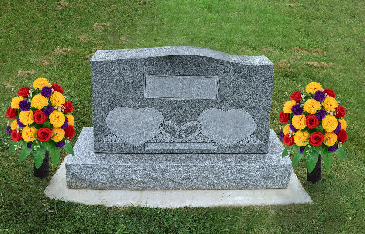 MOOMASS maintenance-free design never needs water at gravesites.