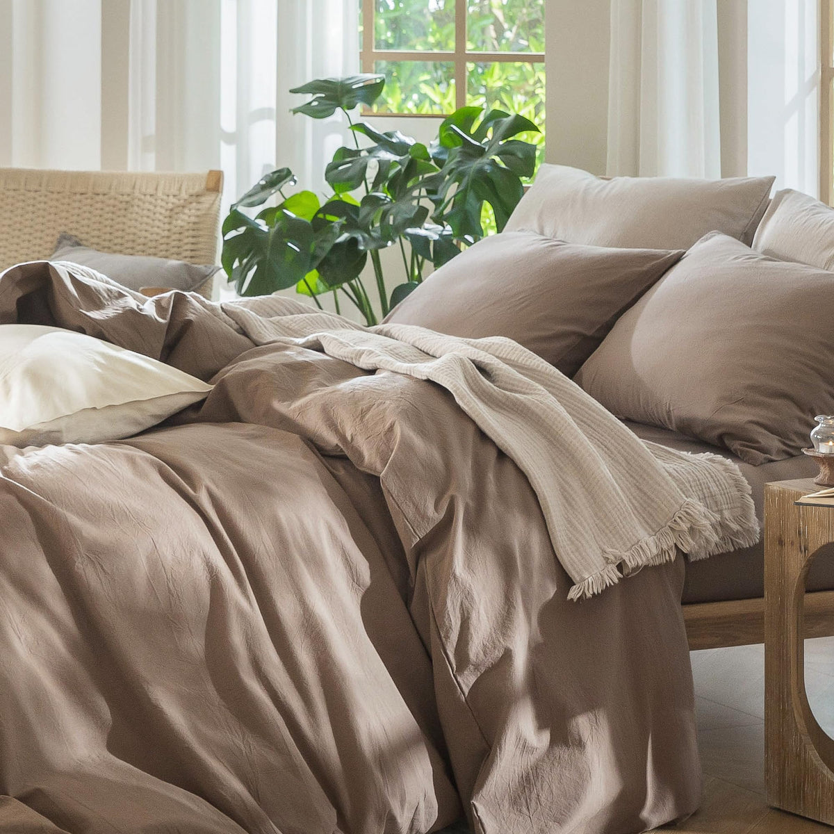 MooMee 100% washed cotton linen-like texture on king bed.