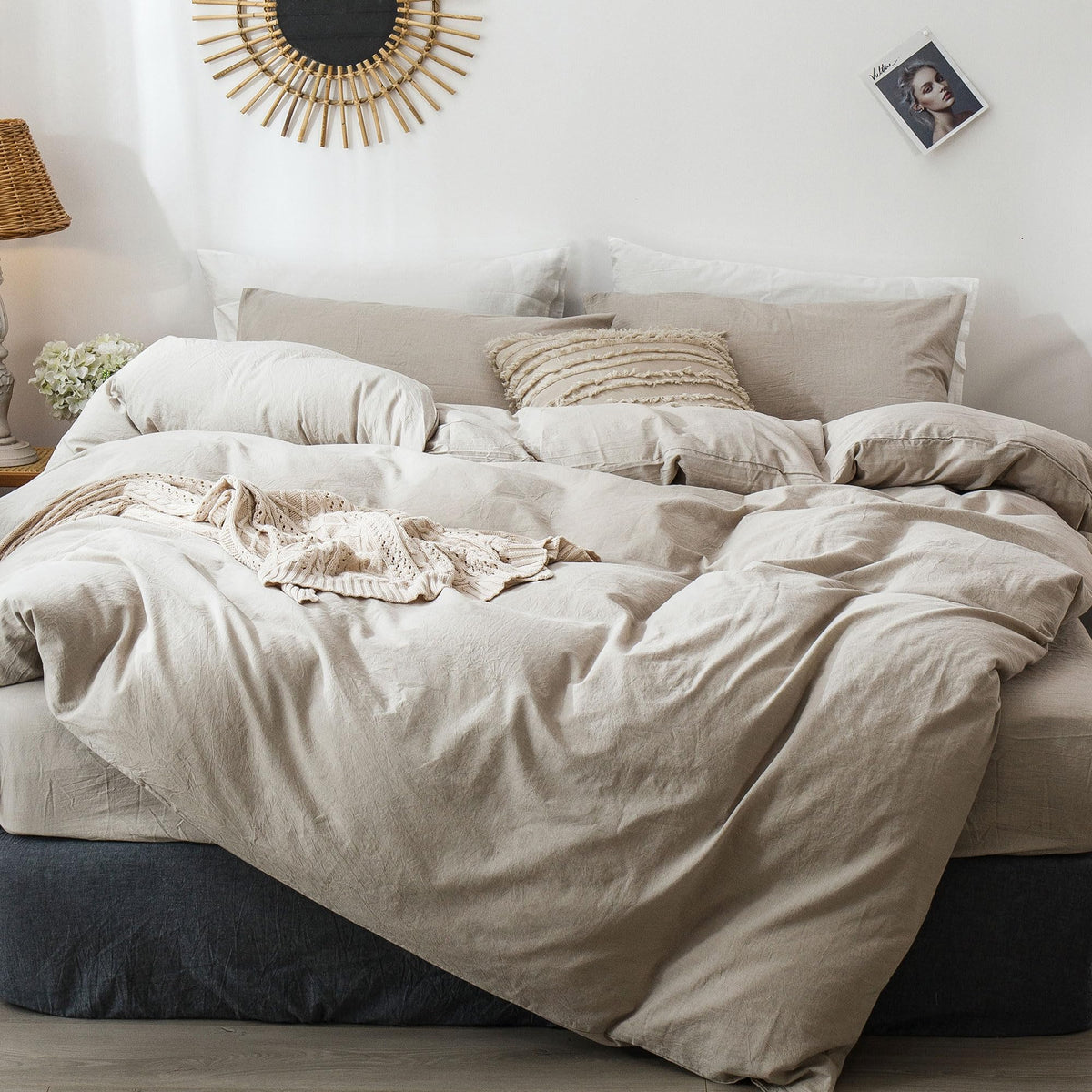 MooMee duvet cover 90x90 close-up shows soft cotton texture and crisp resort-style look.