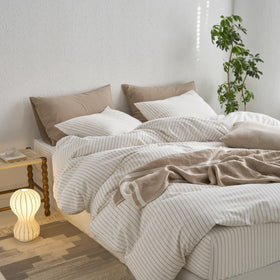 MooMee pillowcases with envelope closure; easy to insert pillows and maintain crisp look.
