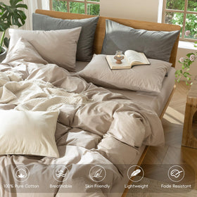 MooMee washed cotton detail highlights durable, cozy fabric for daily use.