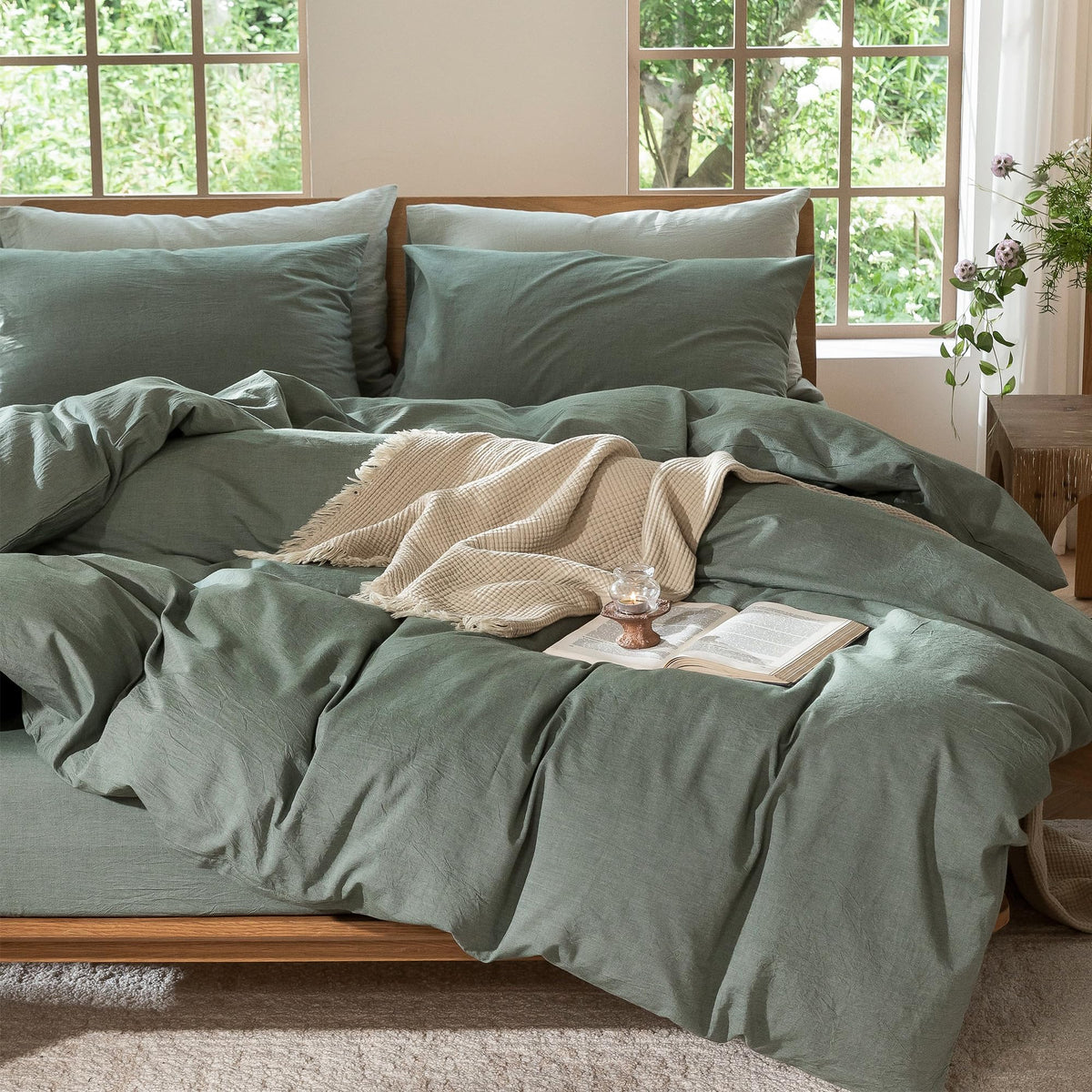 MooMee breathable cotton blend promotes cooler nights and comfortable summer use.