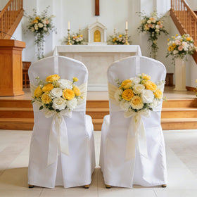 Moonoom easy-installation clip enables quick setup for weddings and parties.