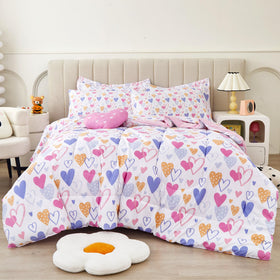 Mooreeke full-size kids comforter with pink heart print for cozy bedroom decor