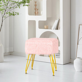 MOOWIND fluffy footrest doubles as additional seating in living areas.