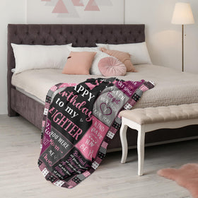 Mosslink blanket on bed as a warm companion for mornings