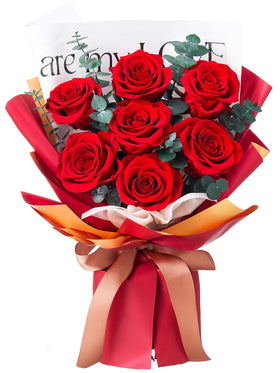 Mosstory Roses Bouquet 7-Piece, elegant preserved-rose arrangement.