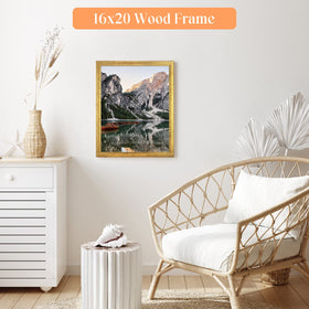 MOUDAMION back features rotating button for easy poster loading in 16x20 or 20x16 formats.