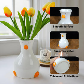MOUGIGI duck vase with ornate duck detailing adds charm to desks.