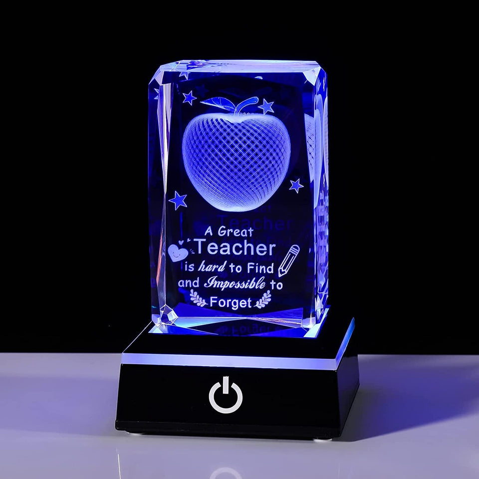 Movdyka 3D crystal apple with base shows intricate engraving for a timeless keepsake.