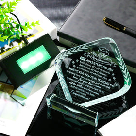 Movdyka graduation gift packaging box ready for ceremony gifting.