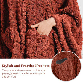 Mowkim cozy sherpa fleece ideal for TV nights and relaxing at home