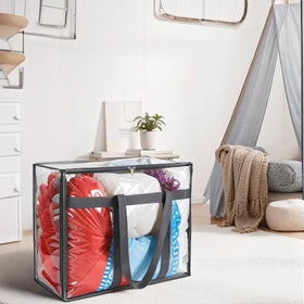 Mr Hsiung & Mrs Yin portable under-bed storage bag with a handle
