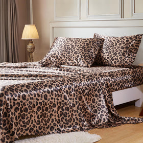 MR&HM satin queen flat sheet with a smooth surface for comfortable sleep