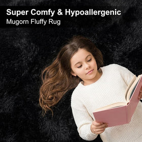 Mugorn black rug double-stitched edges resist fraying for durability.