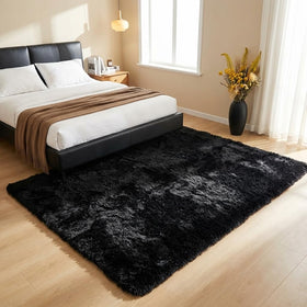 Mugorn black rug easy care wipe spills and air dry.
