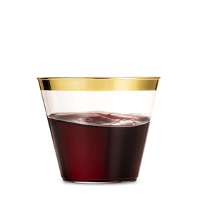 Munfix old fashioned tumblers with gold rim add festive table flair.