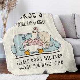 musaecoin gift-packaging-nurse-blanket ready to surprise a nurse