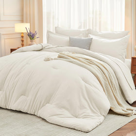 MUXHOMO ivory full comforter close-up shows soft microfiber texture for comfort