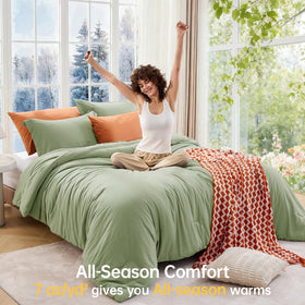 MUXHOMO Green Queen Comforter Set pillow shams arranged for styling