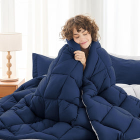 MUXHOMO king comforter set overview highlights the seven-piece bundle for complete bed styling