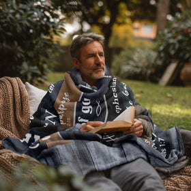 Muxuten blanket offers warm, lightweight comfort for movie nights or reflection