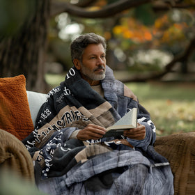 Muxuten cozy home decor blanket doubles as a travel-friendly throw