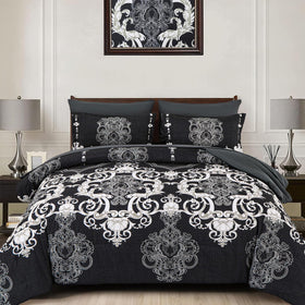 Mybedsoul king comforter with damask pattern, showcasing luxurious all-season warmth.