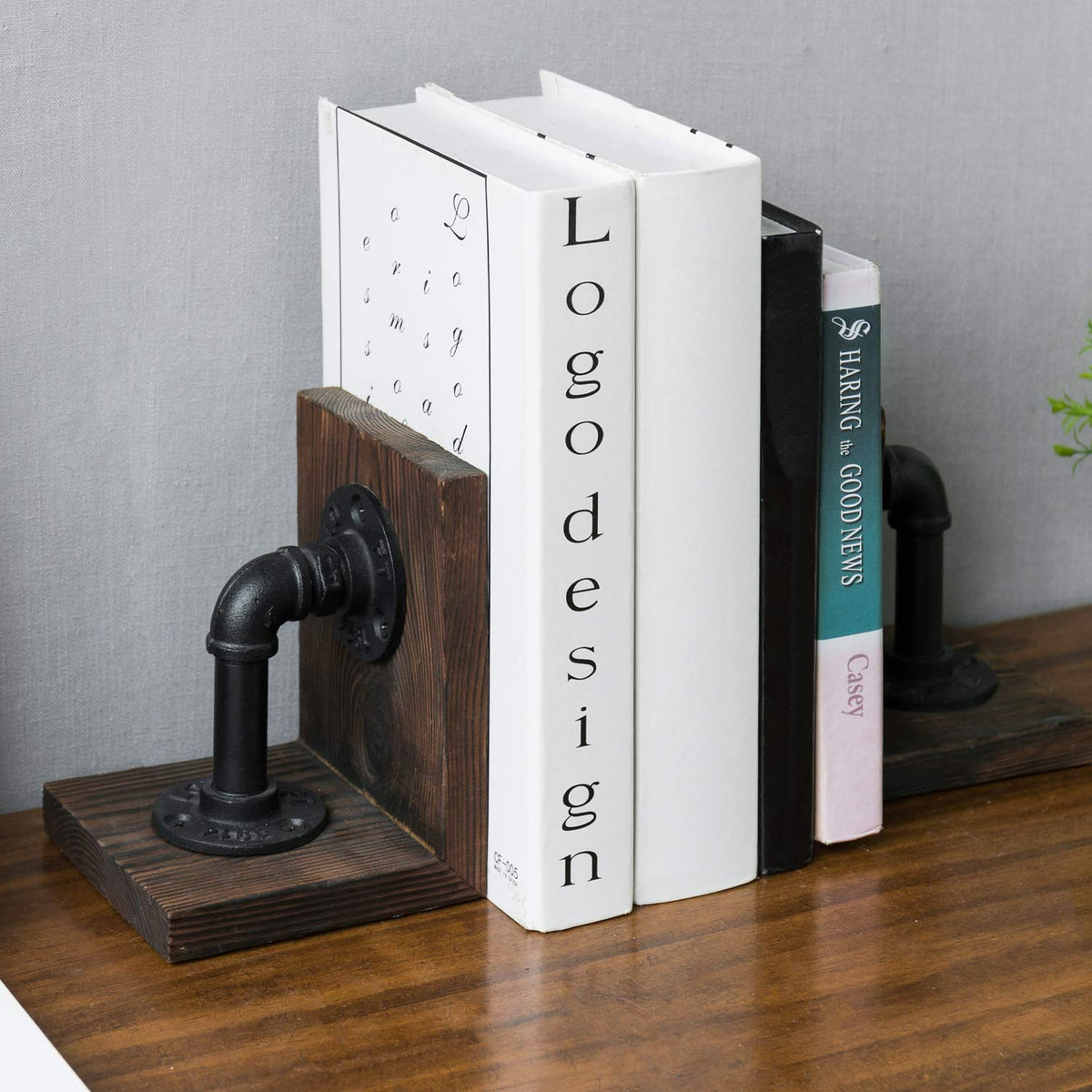 MyGift decorative office accessory adds industrial charm to study rooms and living spaces.
