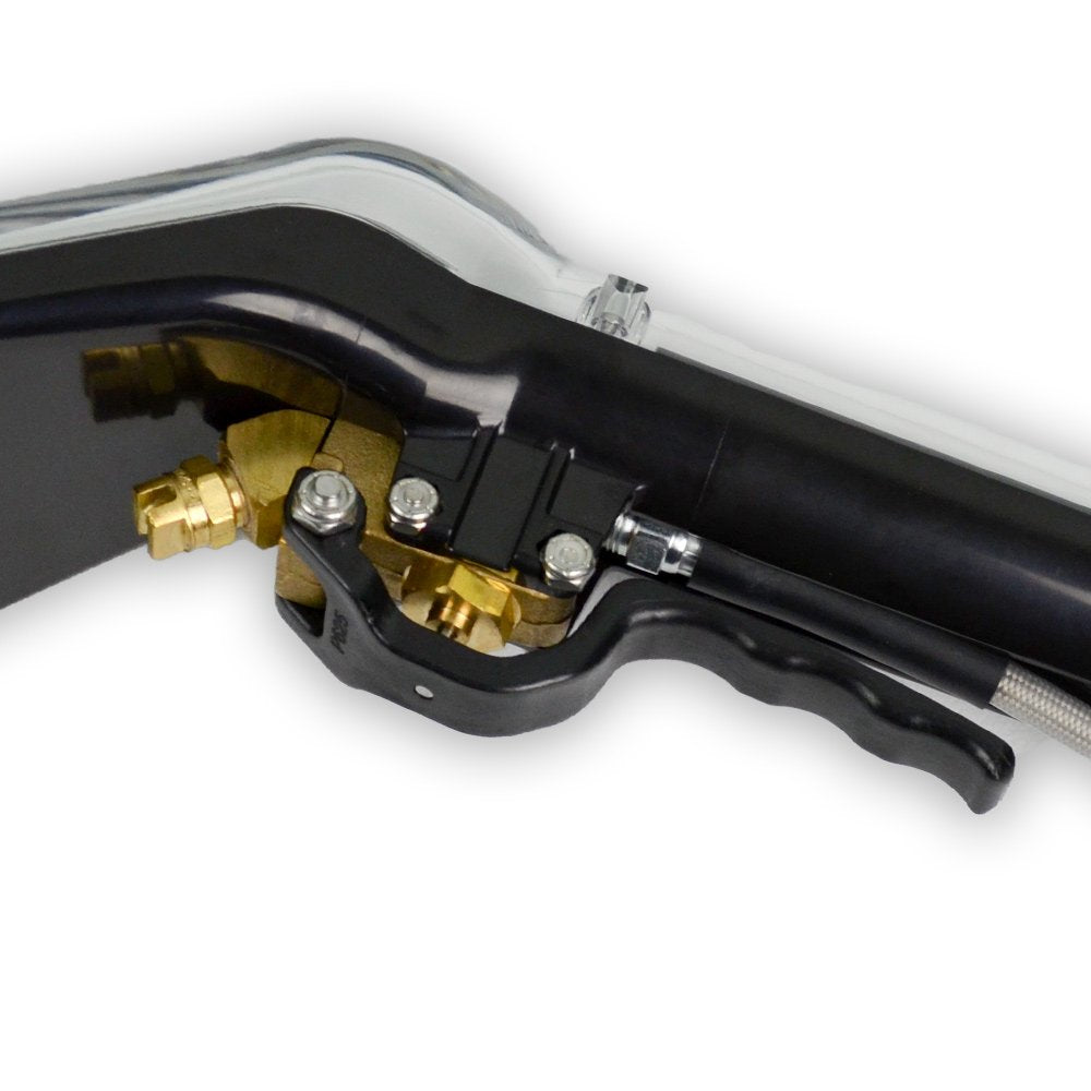 Mytee 8400P Air Lite comfort grip spray lever eases use.